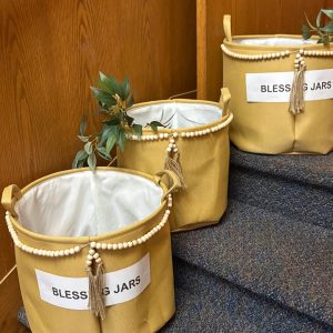 Baskets to return blessing jars
